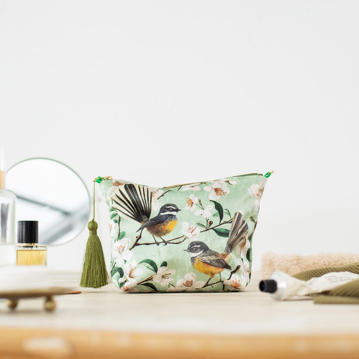 Chatty Fantails Velvet Cosmetic Bag